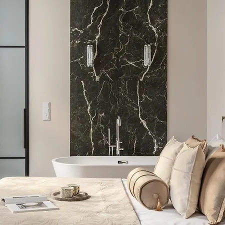 So Soho By Staylab Apartahotel 4*