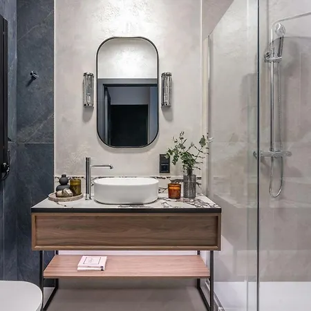 Apartahotel So Soho By Staylab 4*