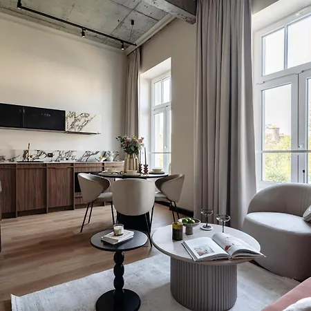 Reset In So Soho Collection 4*