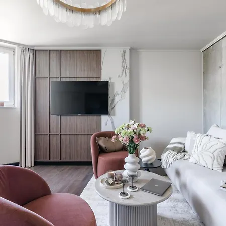 Reset In So Soho Collection