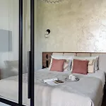 Reset In So Soho Collection 4*
